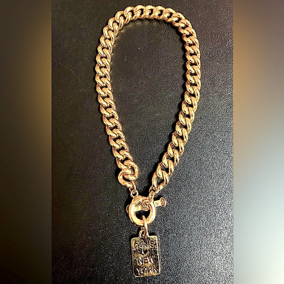 PARIS❤️NEW YORK chunky chain charm Gold Tone Linked Necklace size 9inch NEW - Picture 4 of 7